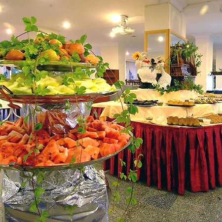 Hotell Hedef Kleopatra Golden Sun *